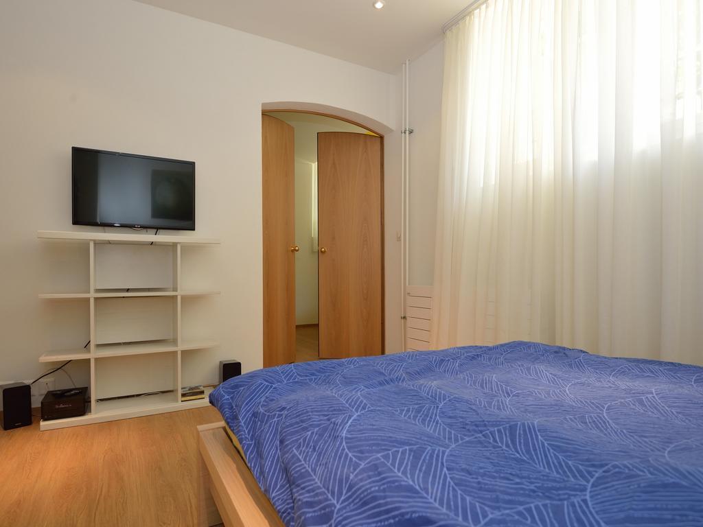 Garden Studio Apartment Zuerichberg Szoba fotó