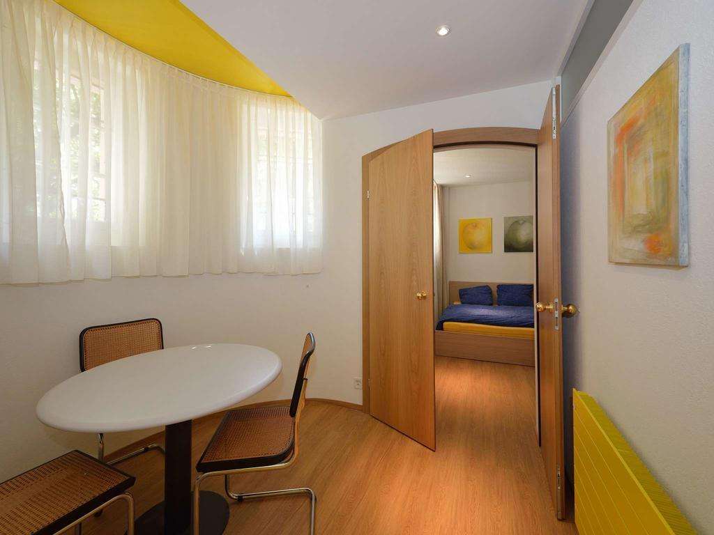 Garden Studio Apartment Zuerichberg Szoba fotó