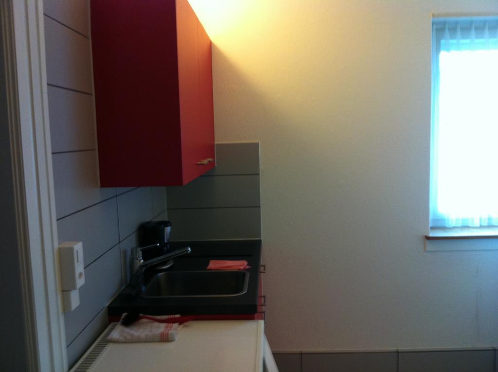 Garden Studio Apartment Zuerichberg Szoba fotó